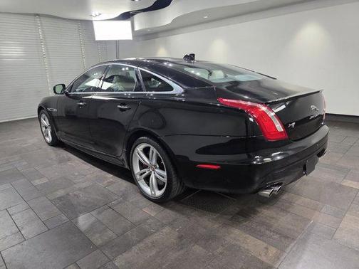 2017 Jaguar XJ XJR