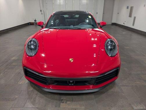 2020 Porsche 911 Carrera 4S