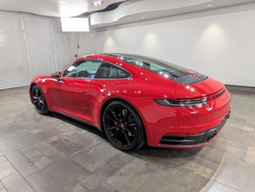2020 Porsche 911 Carrera 4S