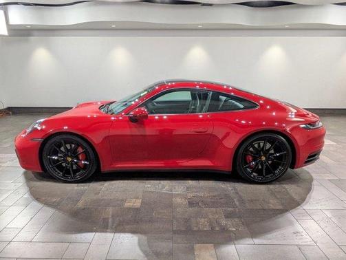 2020 Porsche 911 Carrera 4S