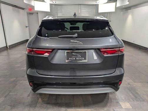 2025 Jaguar F-PACE P250 R-Dynamic S