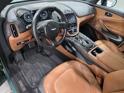 2023 Aston Martin DBX 707