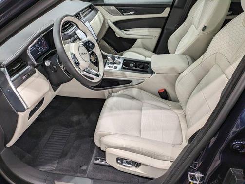 2025 Jaguar F-PACE P250 R-Dynamic S