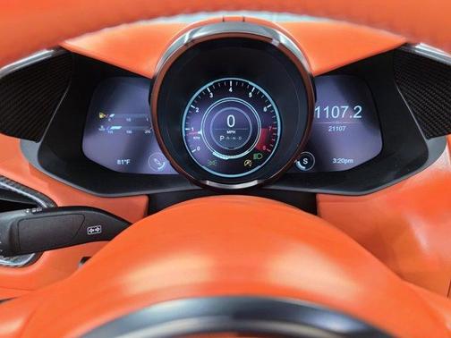 2022 Aston Martin Vantage 