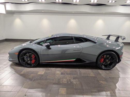 2018 Lamborghini Huracan Performante
