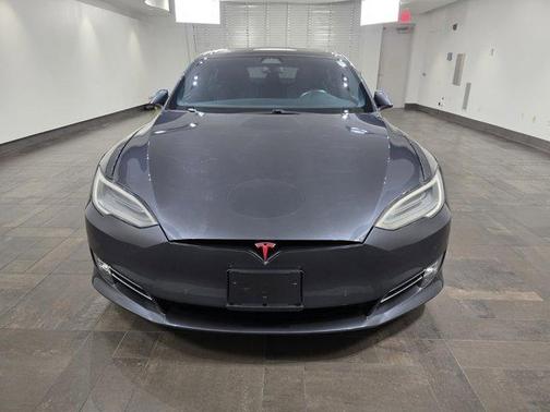2020 Tesla Model S Long Range Plus