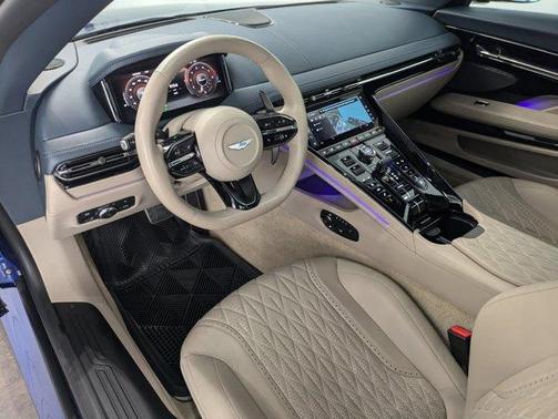 2024 Aston Martin DB12 Volante