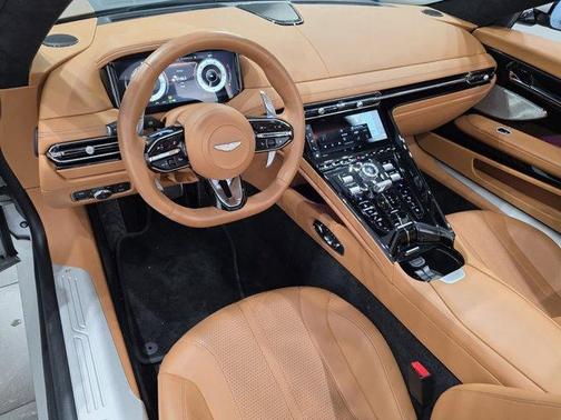 2025 Aston Martin DB12 Volante