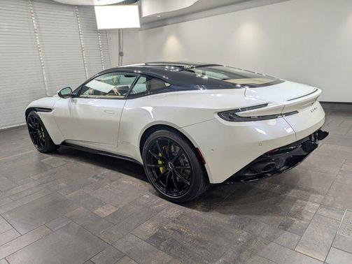 2020 Aston Martin DB11 AMR