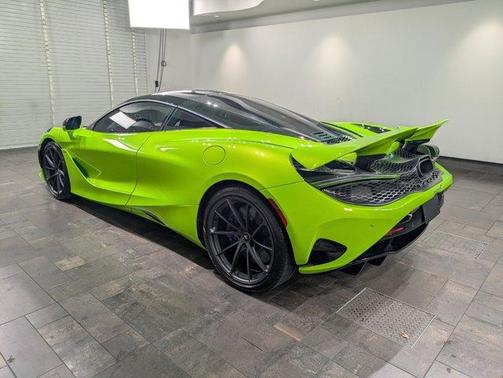 2024 McLaren 750S Base