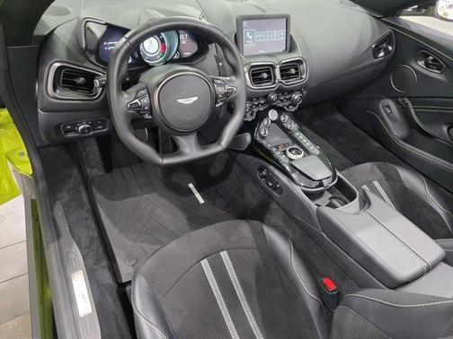 Lime 2023 Aston Martin Vantage
