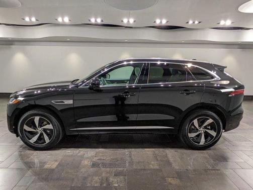 2025 Jaguar F-PACE P250 R-Dynamic S