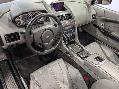 2015 Aston Martin DB9 Volante