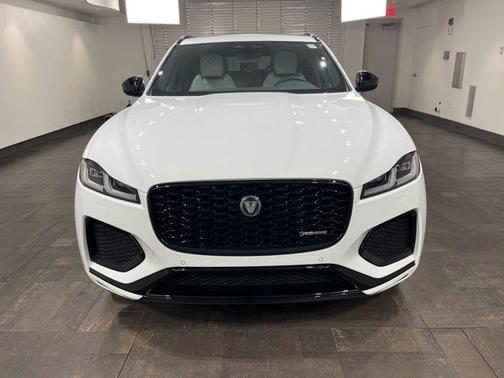 2025 Jaguar F-PACE P250 R-Dynamic S