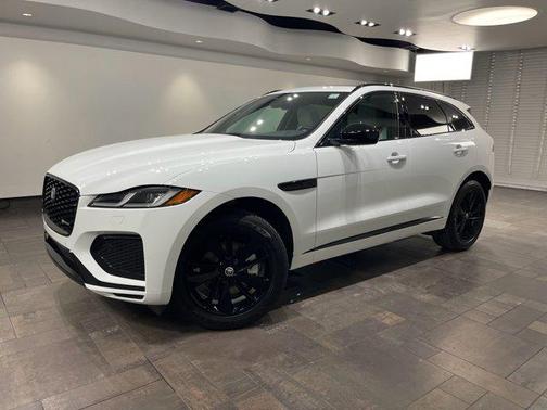2025 Jaguar F-PACE P250 R-Dynamic S