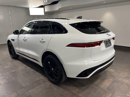 2025 Jaguar F-PACE P250 R-Dynamic S