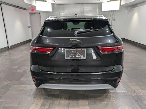 2025 Jaguar F-PACE P250 R-Dynamic S