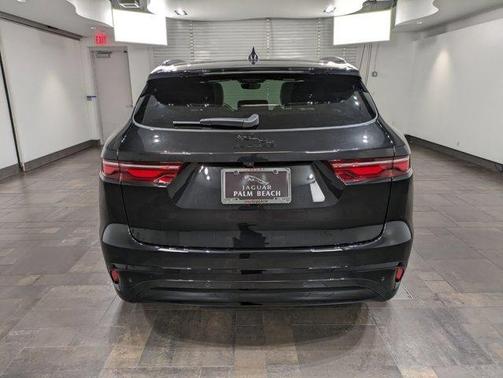 2025 Jaguar F-PACE P250 R-Dynamic S
