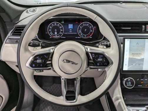 2025 Jaguar F-PACE P250 R-Dynamic S