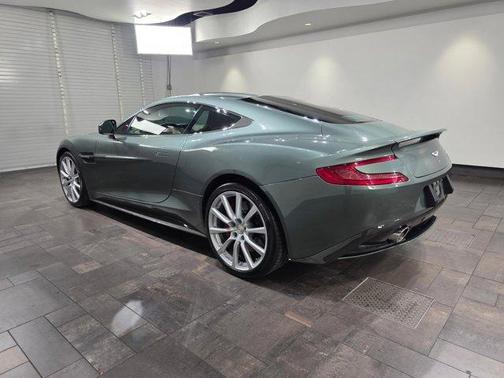 Chiltern Green 2016 Aston Martin Vanquish V12