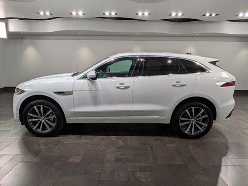 2025 Jaguar F-PACE P250 R-Dynamic S