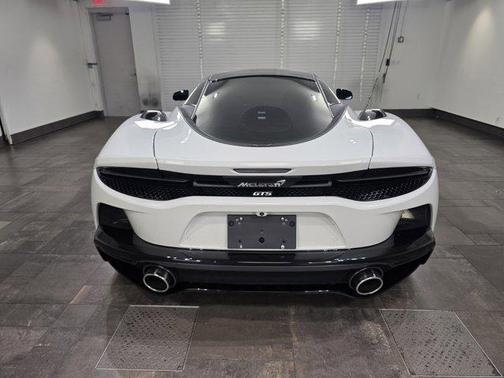 2025 McLaren GTS TECHLUX