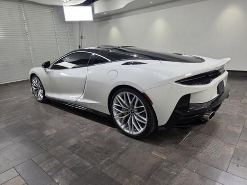 2025 McLaren GTS TECHLUX