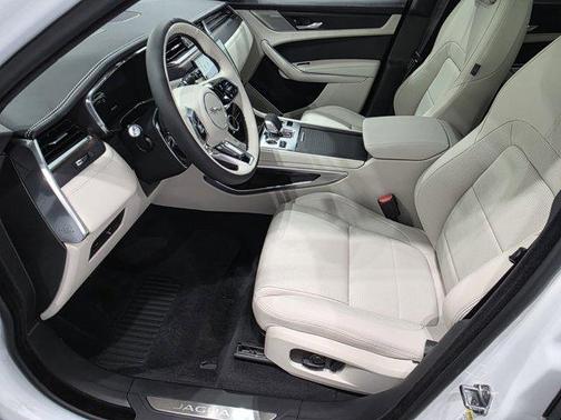 2026 Jaguar F-PACE P250 R-Dynamic S