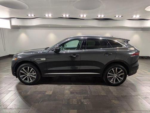 2025 Jaguar F-PACE P250 R-Dynamic S