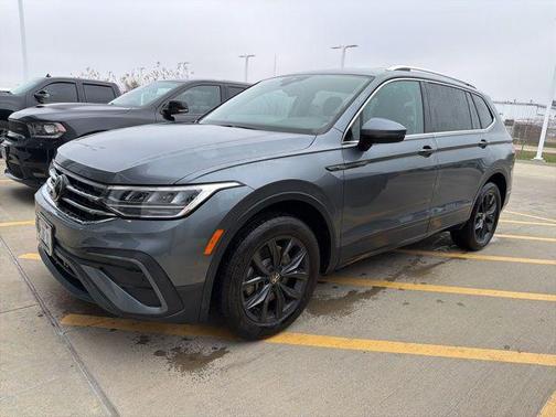 2024 Volkswagen Tiguan 2.0T SE 4MOTION