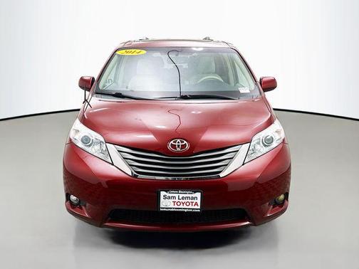 2014 Toyota Sienna XLE
