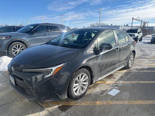 2024 Toyota Corolla Hybrid LE