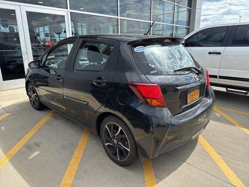 2017 Toyota Yaris L