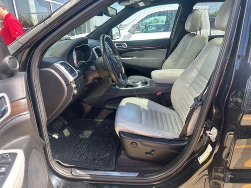 2018 Jeep Grand Cherokee Sterling Edition