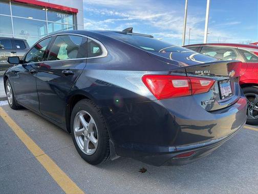 2017 Chevrolet Malibu 1LS