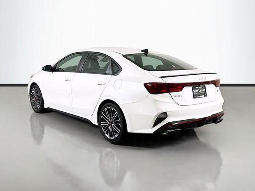 Snow White Pearl 2023 Kia Forte GT