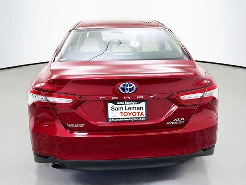 2018 Toyota Camry Hybrid XLE