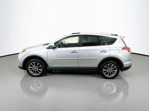 2018 Toyota RAV4 Hybrid SE
