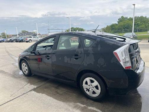 2010 Toyota Prius One