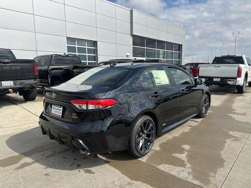 2026 Toyota Corolla Hybrid SE