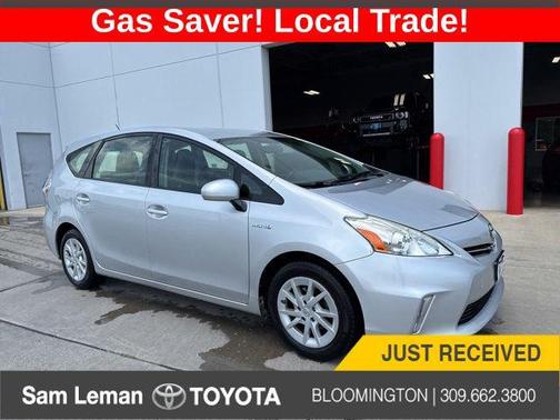 2014 Toyota Prius v Two