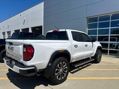 Summit White 2024 GMC Canyon Denali