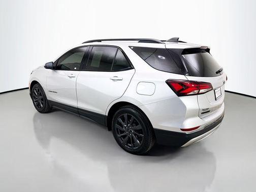 2022 Chevrolet Equinox FWD RS