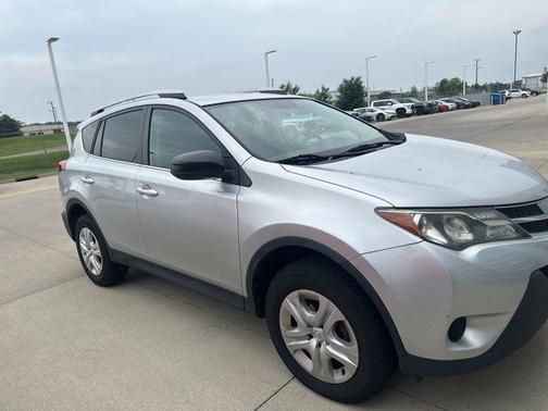 2014 Toyota RAV4 LE