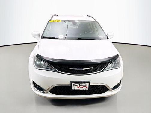 Bright White Clearcoat 2018 Chrysler Pacifica Touring-L Plus