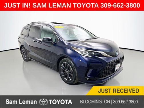 2022 Toyota Sienna XSE 7 Passenger