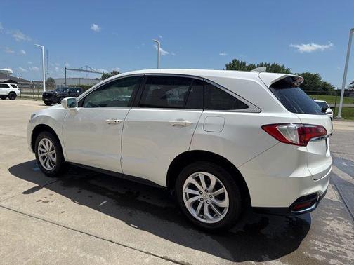 2017 Acura RDX Technology & AcuraWatch Plus Package