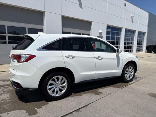 2017 Acura RDX Technology & AcuraWatch Plus Package