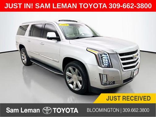 Radiant Silver Metallic 2017 Cadillac Escalade ESV Luxury
