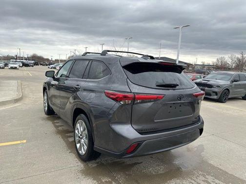 2023 Toyota Highlander Limited
